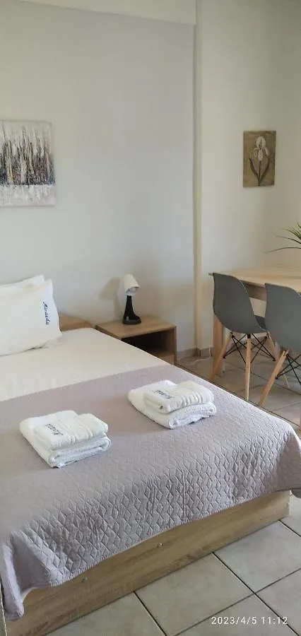 Apartment Miranda Studios Paliouri
