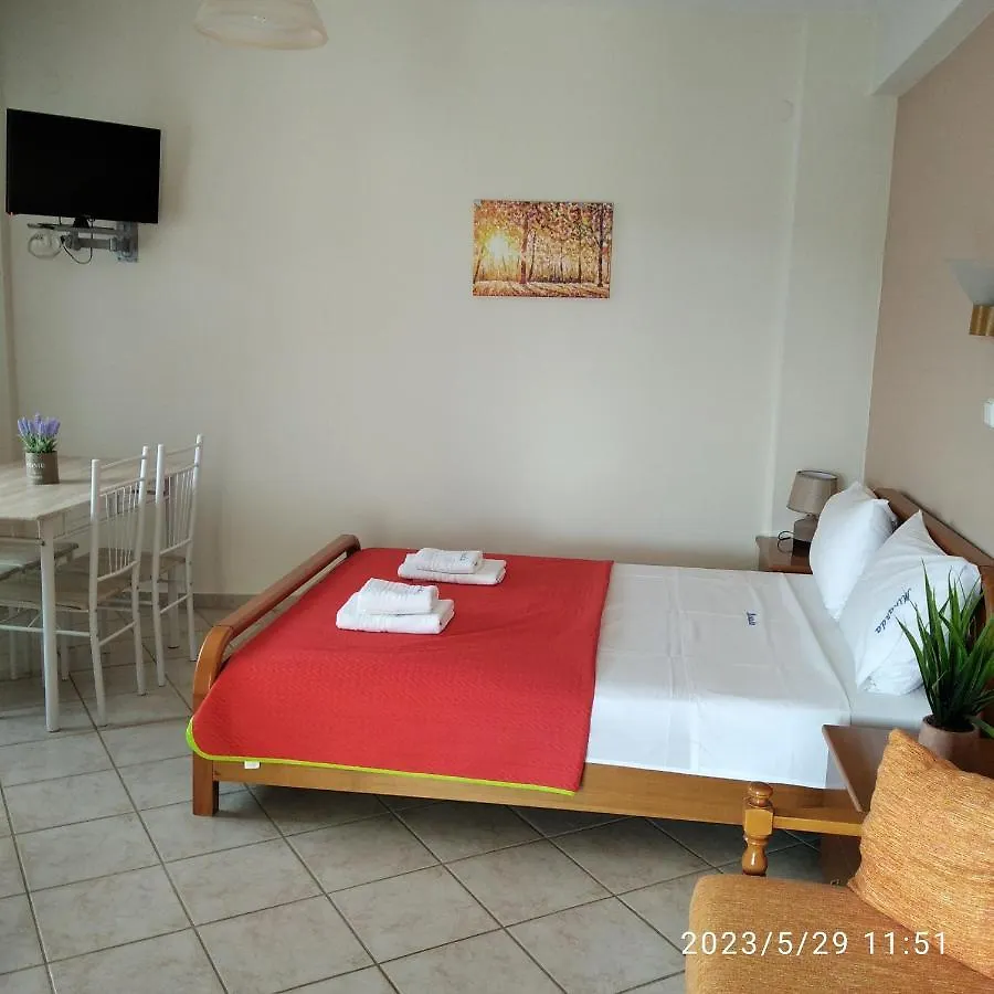 Apartment Miranda Studios Paliouri
